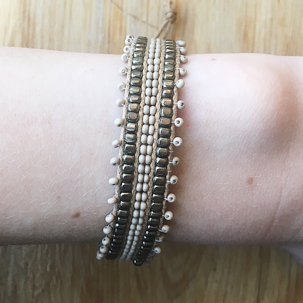 Beaded bracelet